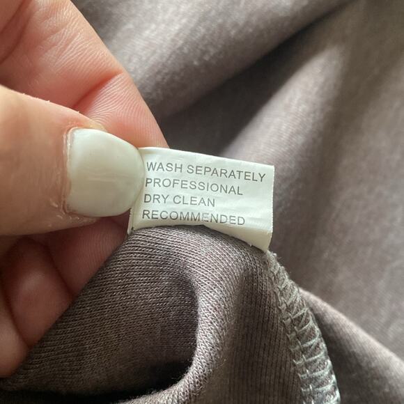 Soft knit tunic with lace trim - Picture 5 of 5